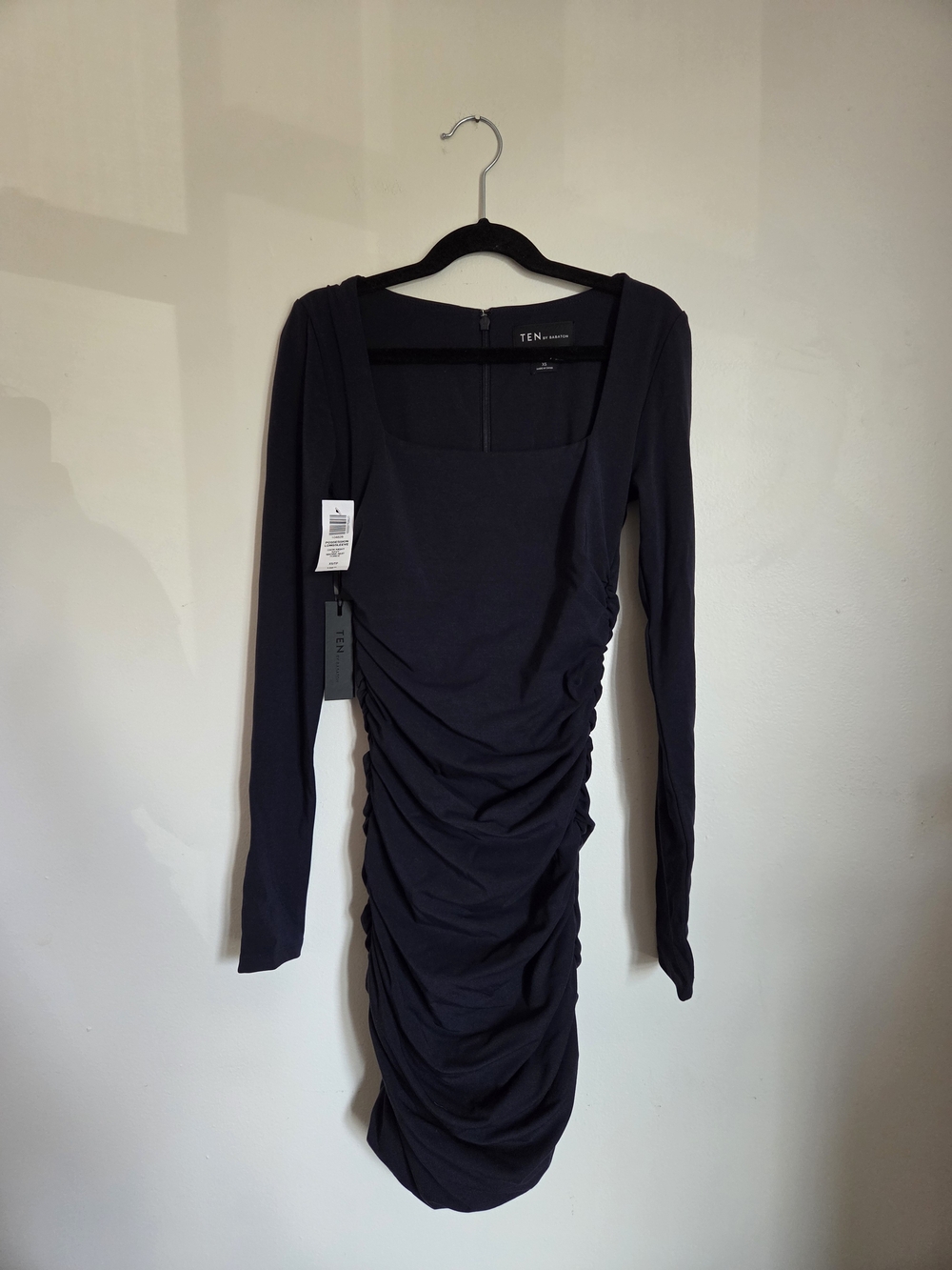 Babaton Navy Long-Sleeve Ruched Bodycon Dress